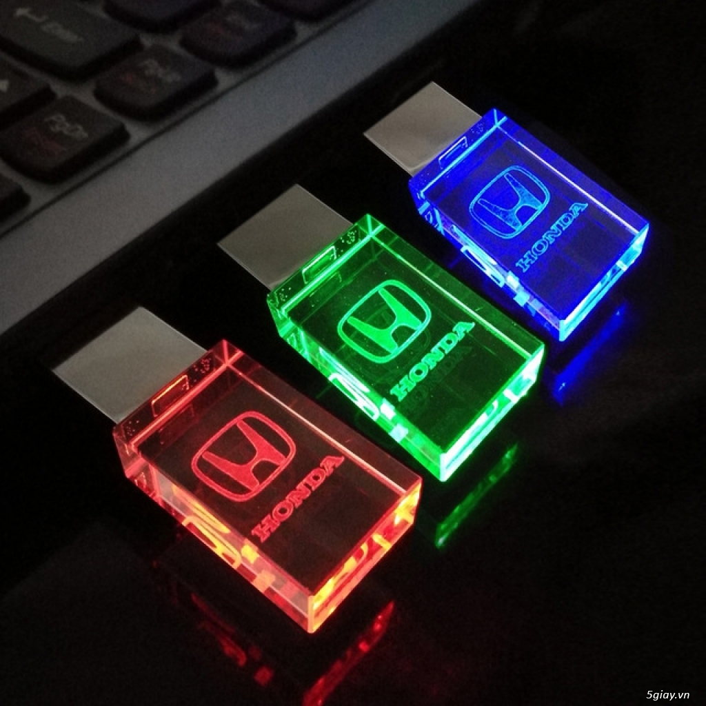 USB pha lê in logo 3D có đèn led giá rẻ. - 1