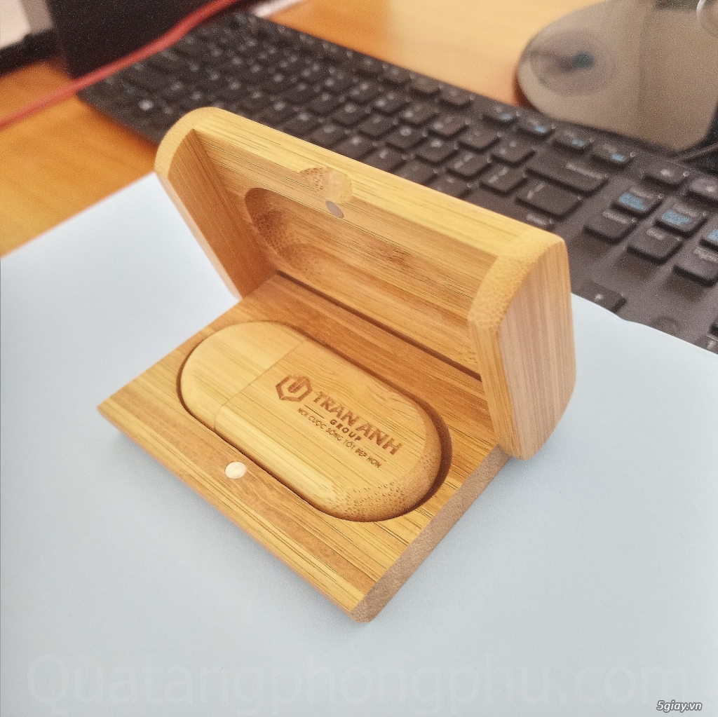 Nguyên bộ USB gỗ khắc tên giá rẻ - 1