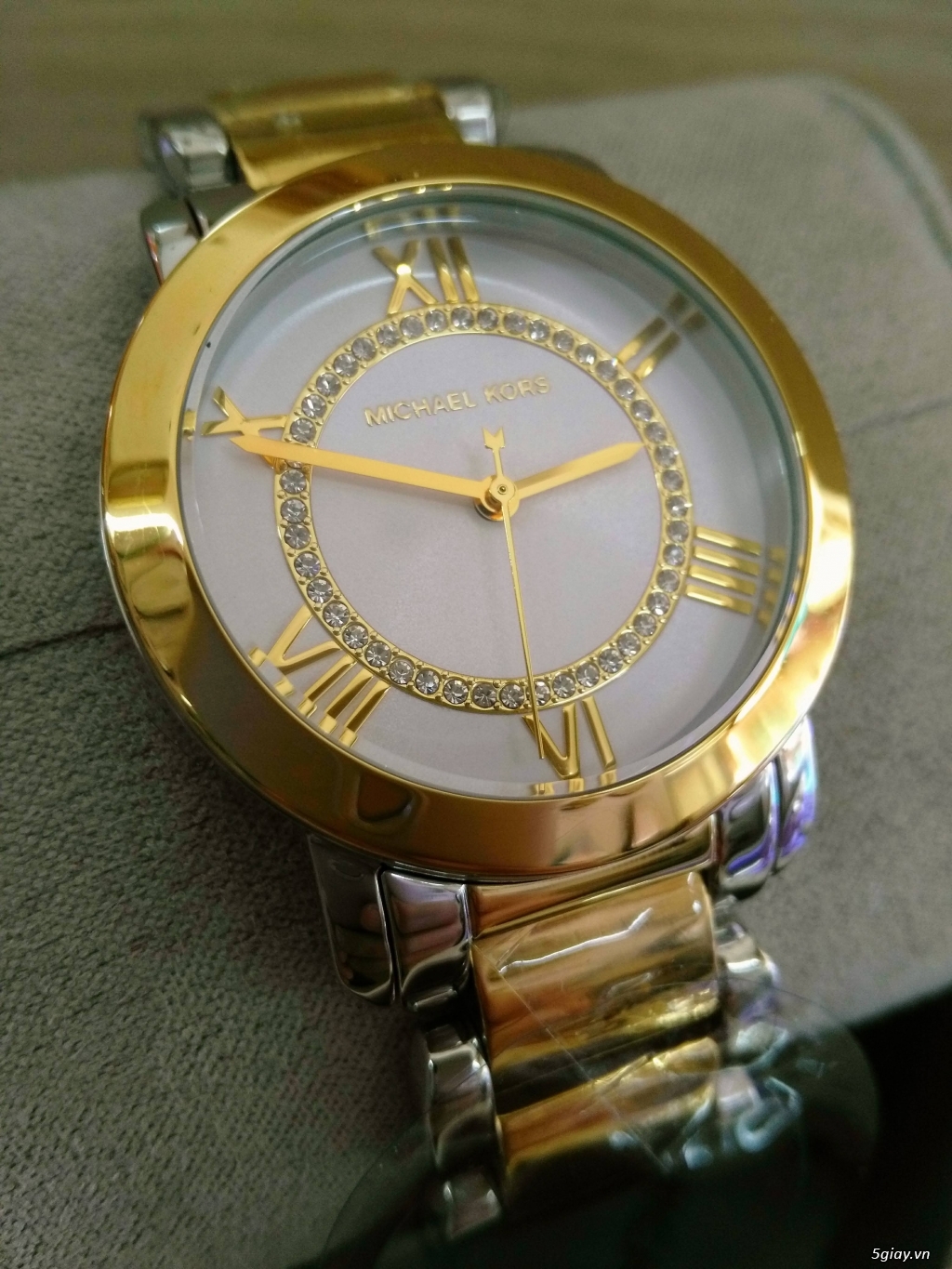 Vài mẫu đồng hồ Michael Kors xách tay chính hãng giá rẻ. - 11