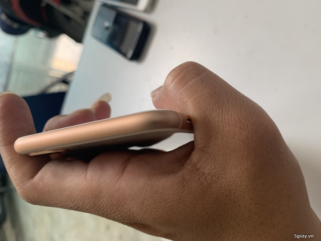 Iphone 8plus 64gb - 1