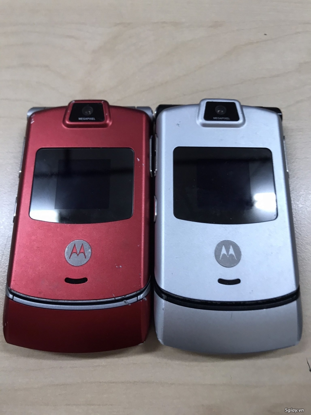 (USA) Điện thoại Motorola V3 mạng CDMA nhà mạng Mỹ - 3