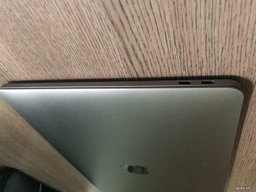 Macbook pro 13 non touch bar giá rẻ cho sinh viên - 4