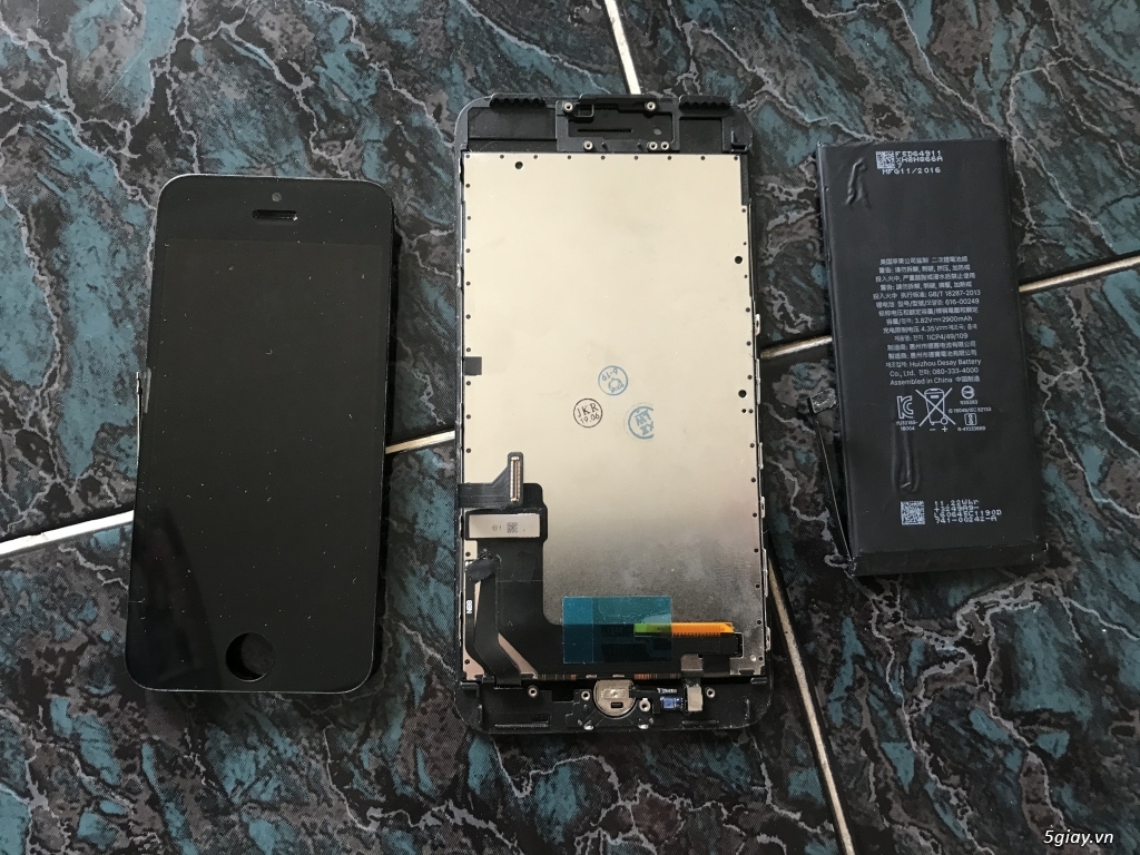 Lg v40 bản hàn màu đỏ