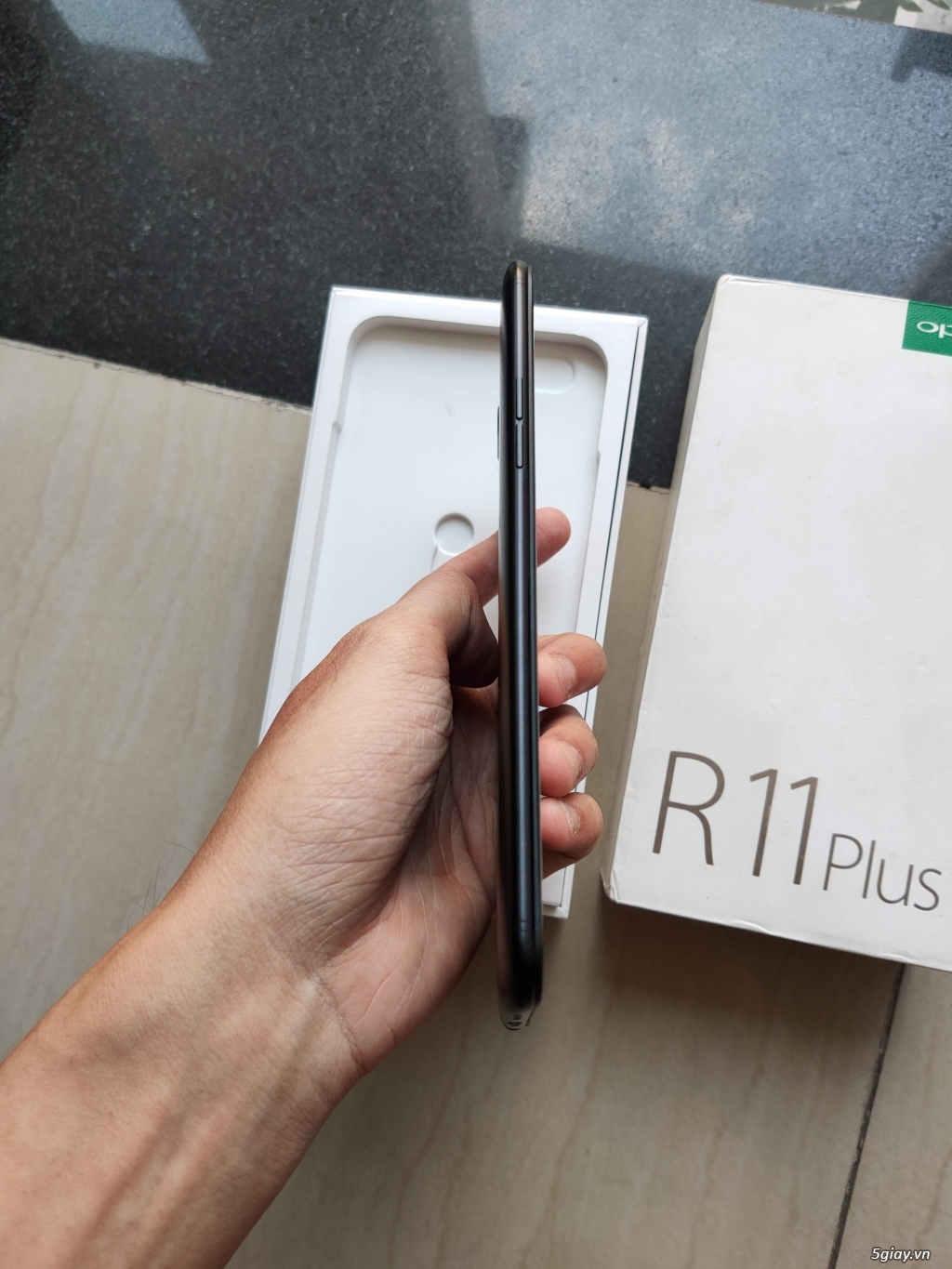 Oppo R11 và R11 Plus Fullbox like new - 1