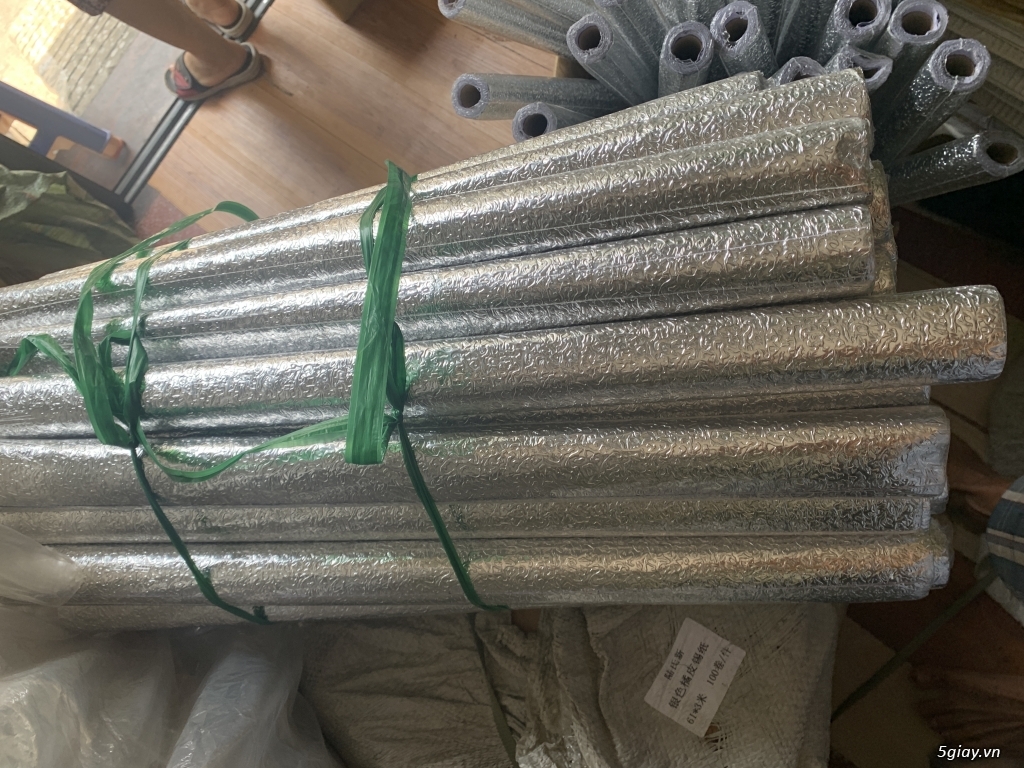 Giấy dán bếp tráng nhôm (giấy bạc dán bếp, decal bạc dán bếp) giá rẻ - 1