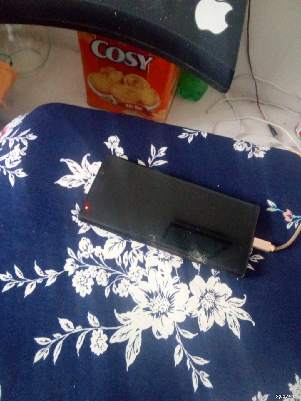 Xác note 9 mỹ bể kính lem mực - 5