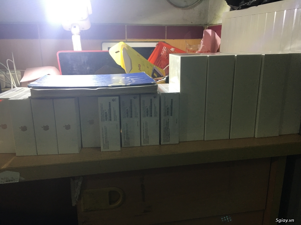 Tai Nghe Airpods 2 new seal chua kich hoat chua acti BH 12 thang apple