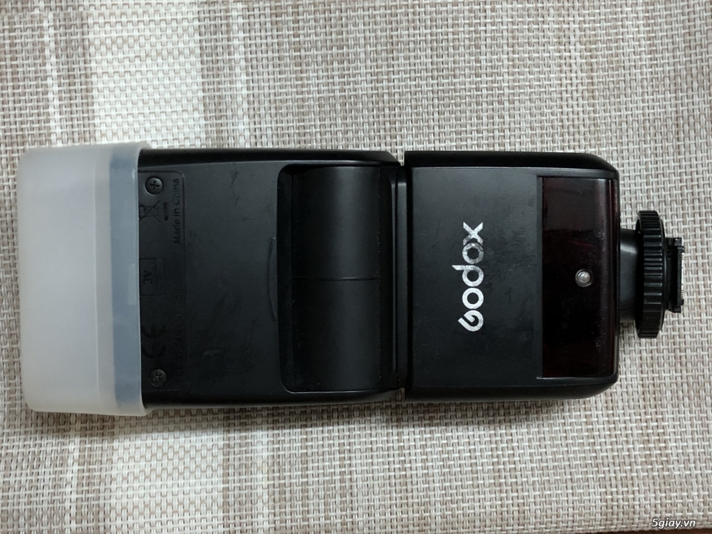 Cần bán : Flash nikon sb600, Lens nikon 50 1.8d, godox sony tt350, pin - 2