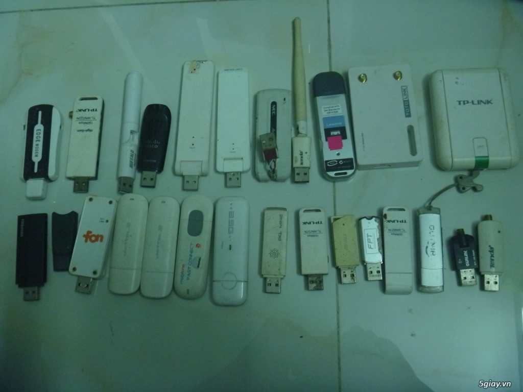 Dọn nhà đủ thứ đồ công nghệ - hàng độc lạ mua về nghiên cứu Dọn nhà đủ thứ đồ công nghệ - hàng độc lạ mua về nghiên cứu