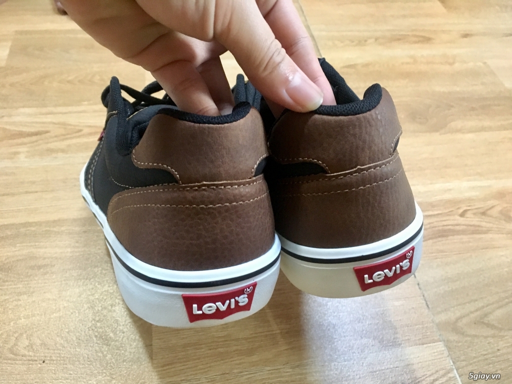 Topic giày nam LEVI'S chính hãng ship US, giày NEW full tag - 36