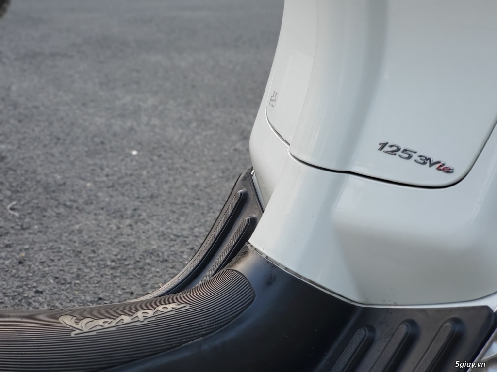 Vespa Sprint 2015 Trắng Ngọc Trinh - 10