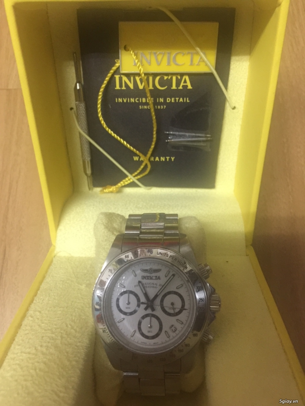 Đồng hồ nam Invicta chính hãng xách tay giá tốt. - 6