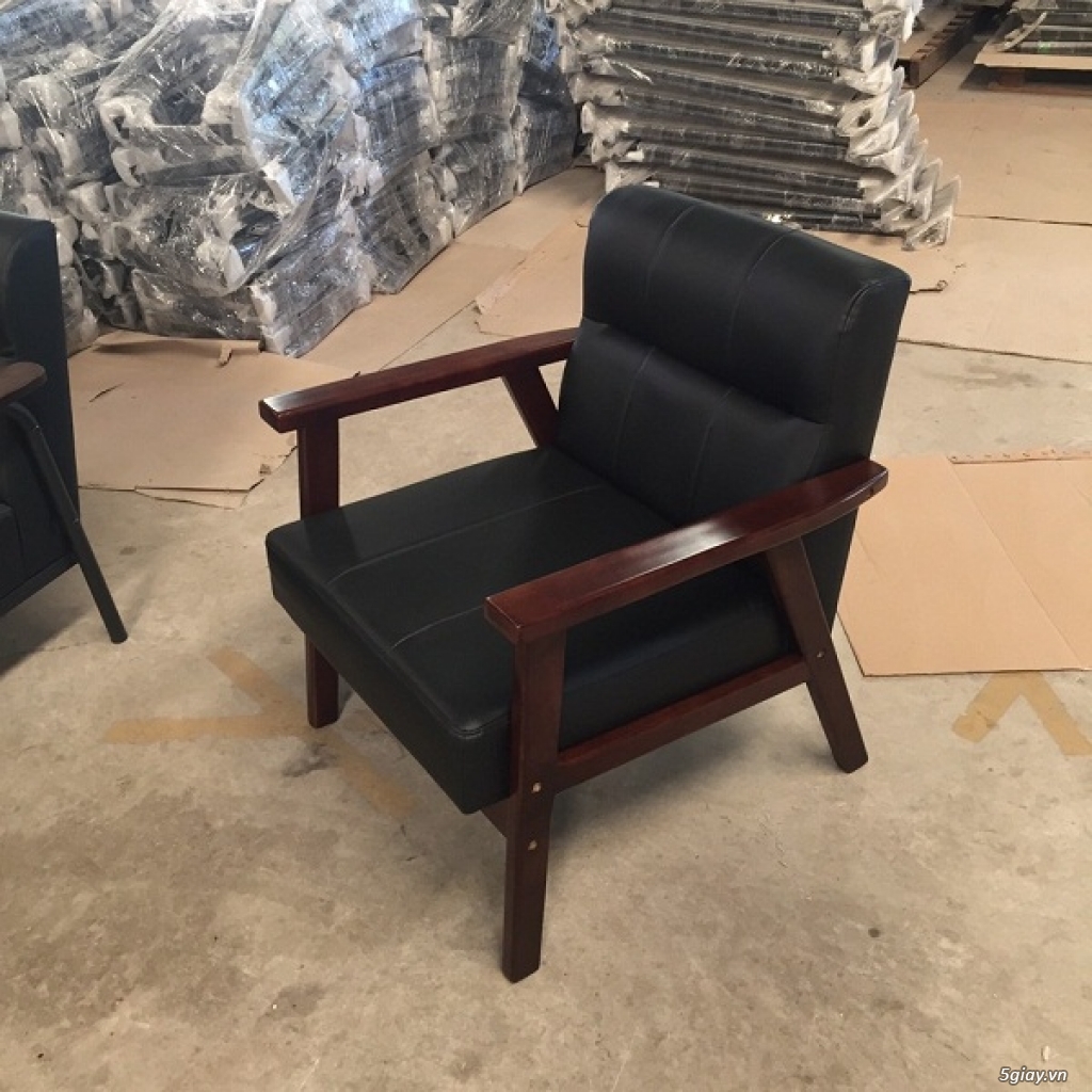 HW147 Ghế sofa đơn bọc simili khung gỗ tràm - 4