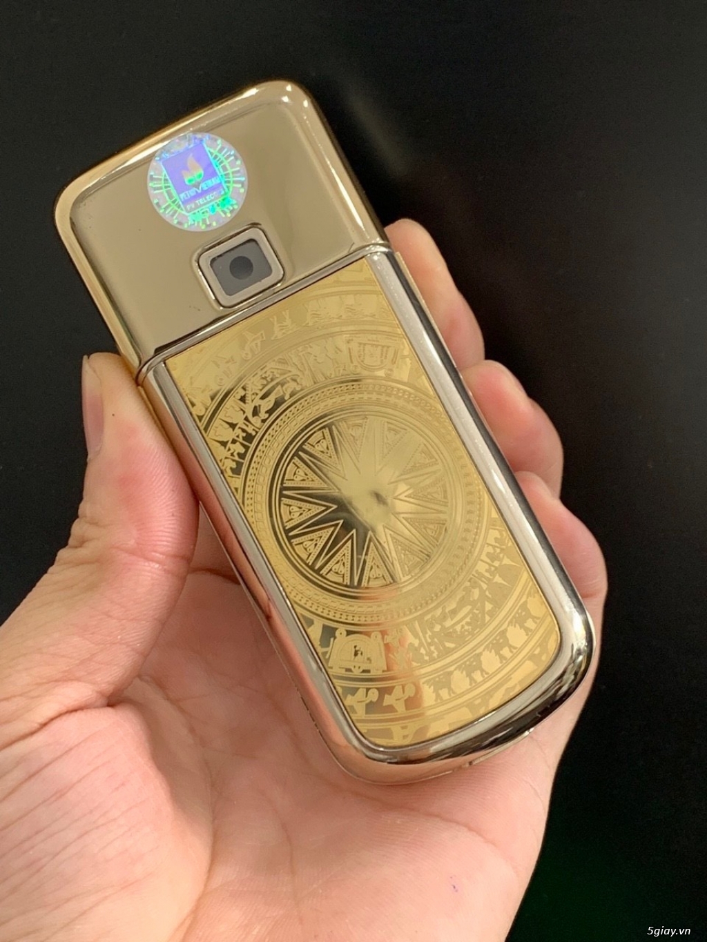 Nokia 8800e Gold phiên bản Trống Đồng