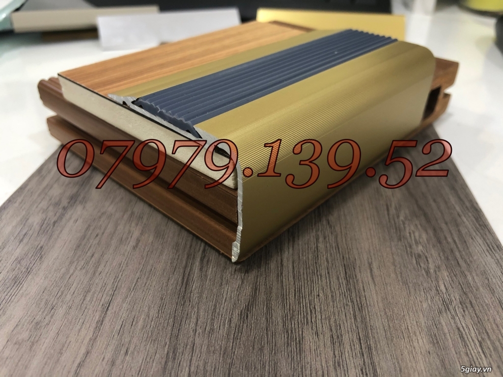 Nẹp chống trơn nhôm- nẹp chống trơn cầu thang giá rẻ - 6