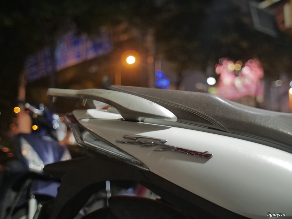 Honda SH Mode late 2014 trắng NgọcTrinh, bstp 000.45 xịn sò. - 5