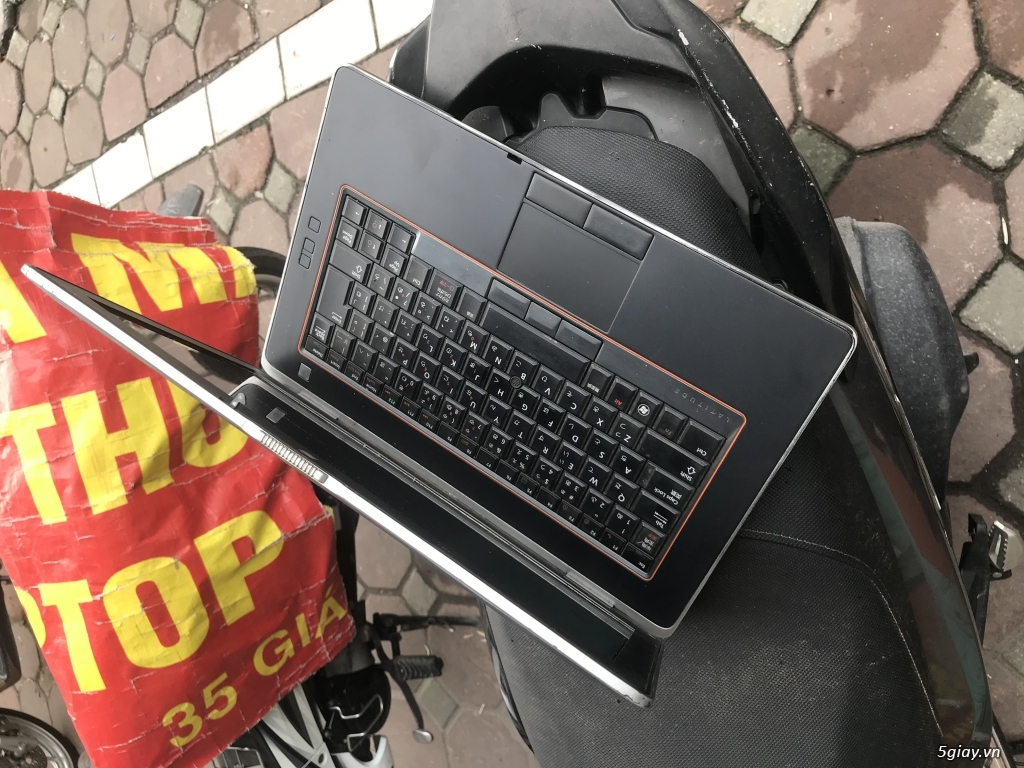 Bán cặp đôi laptop văn phòng - 4