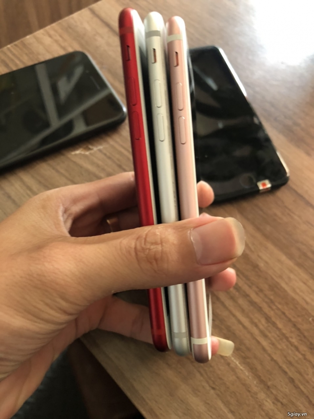 7G 128GB QUỐC TẾ .