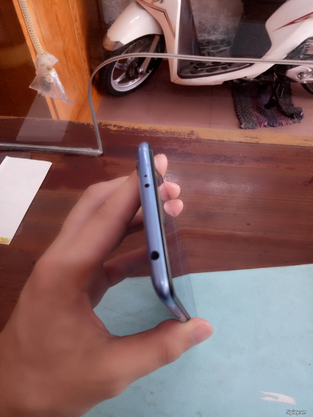 Bán điện thoại redmi Y2 (4/64gb) máy đẹp như mới