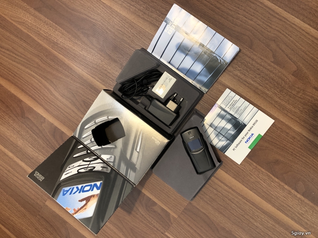 Nokia 8910i nguyên hộp cực đẹp zin chuẩn cứng, Ebay thị trường UK ! - 25