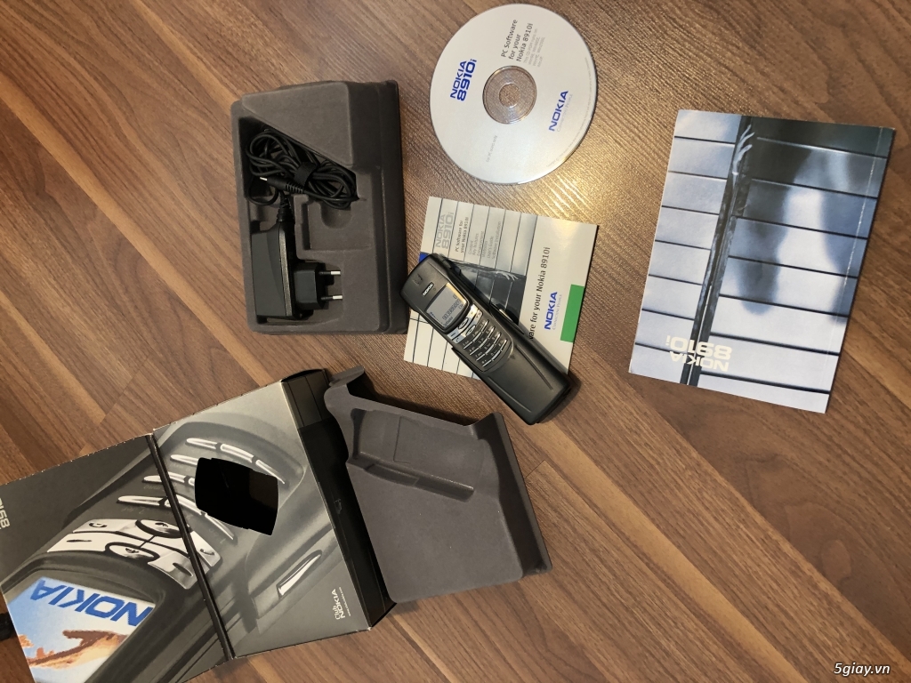 Nokia 8910i nguyên hộp cực đẹp zin chuẩn cứng, Ebay thị trường UK ! - 2