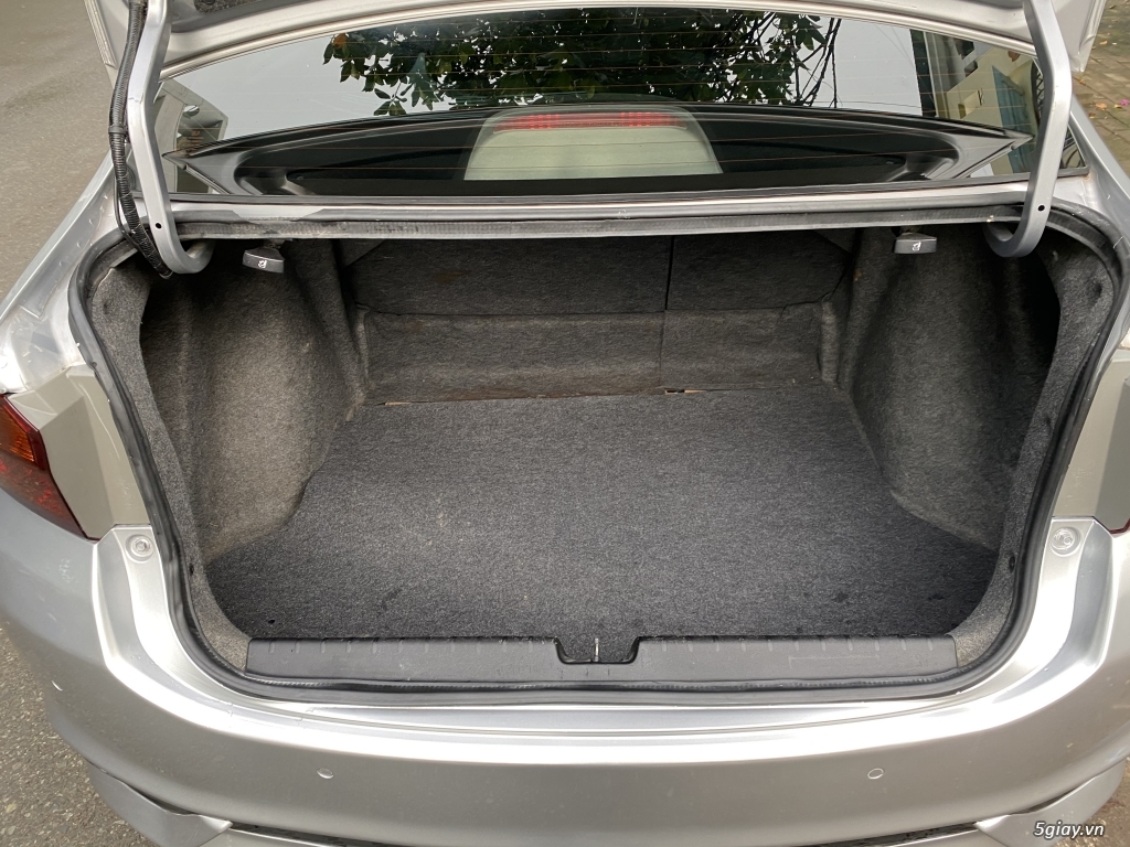 Honda City 1.5V CVT số tự động màu xám bạc,xe nhà k kinh doanh - 5