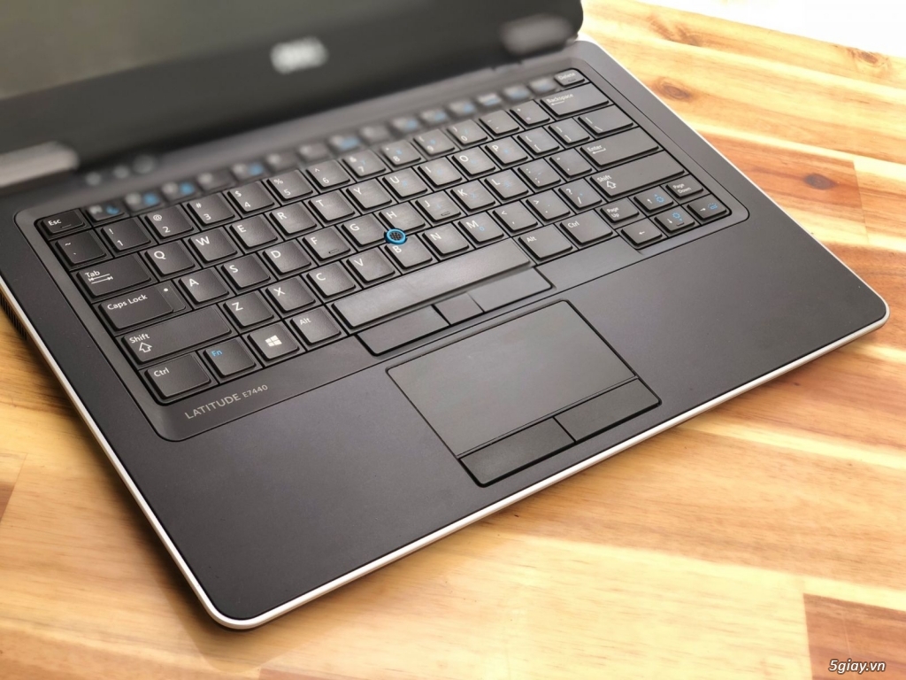 Laptop dell latitude 7440 core i5 i7 ram 8gb ssd 256g fullhd - 4