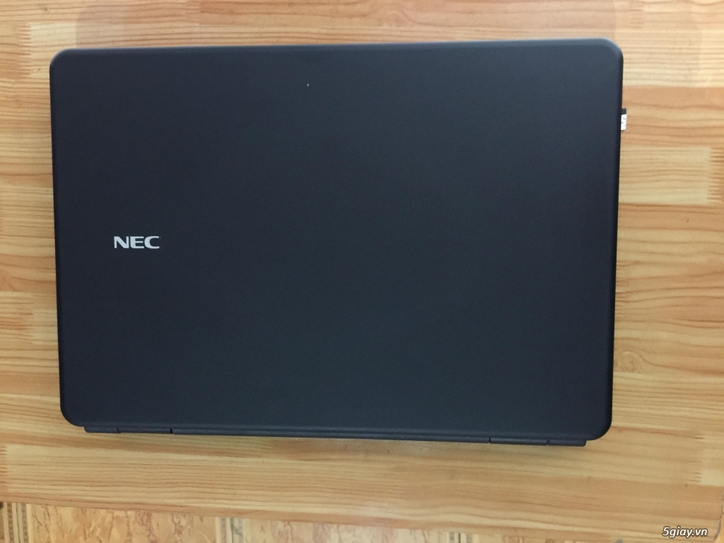 Laptop NEC  CPU Core 2 Duo (P7450 chạy ngang ngữa chip i5)