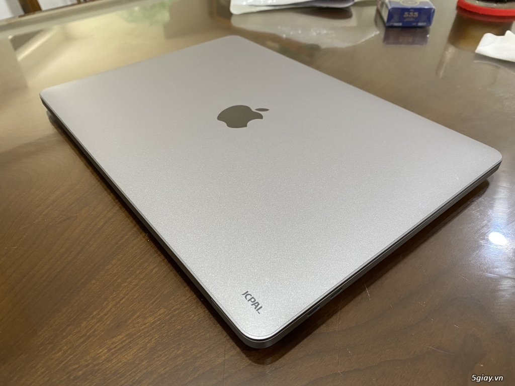 Macbook pro 2016 touchbar 13in fullbox 99.99% - 1