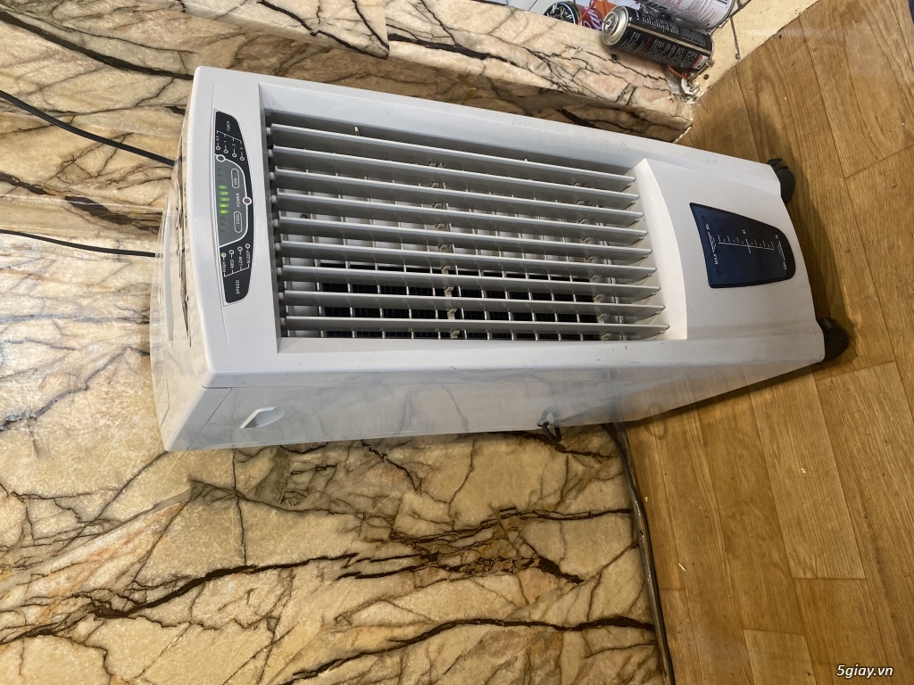 Bán quạt hơi nước Sanyo giá 1000k - 2