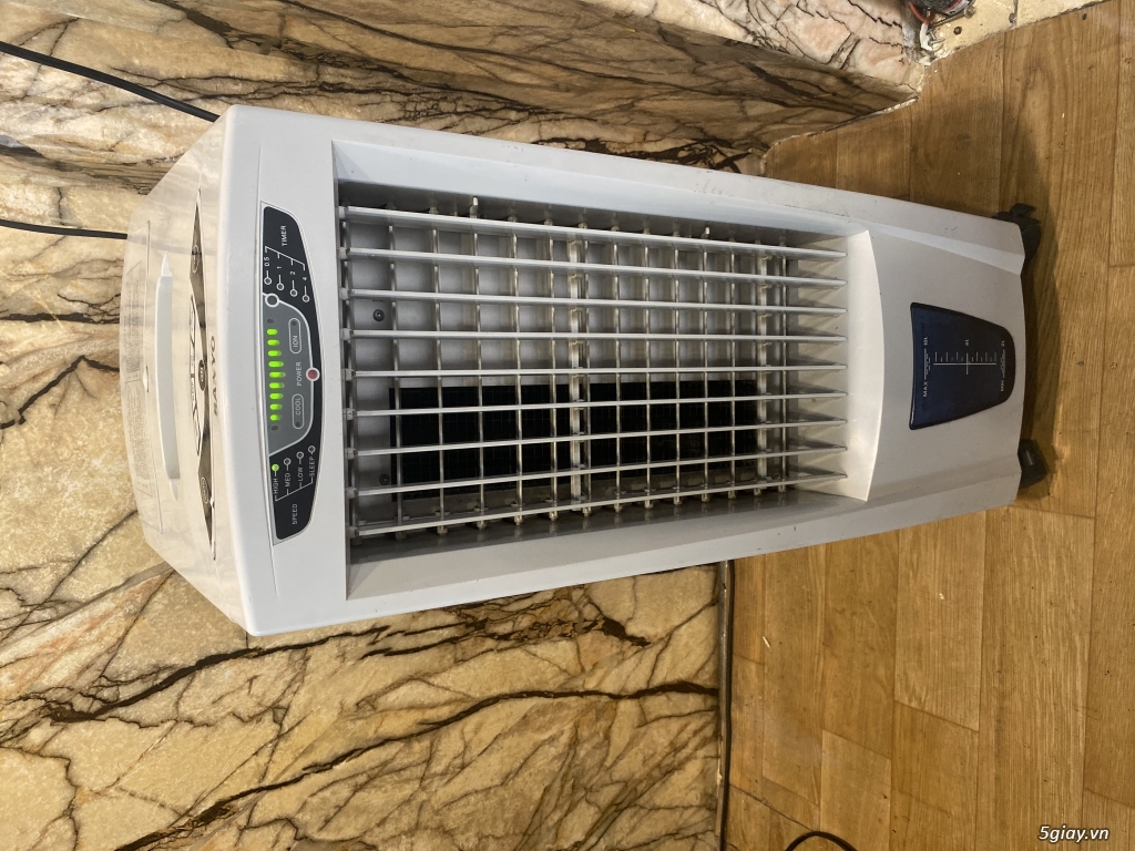 Bán quạt hơi nước Sanyo giá 1000k