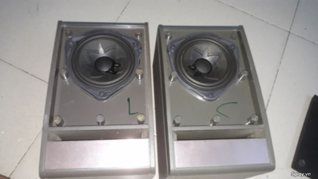 Giới thiệu về Loa Bose 141