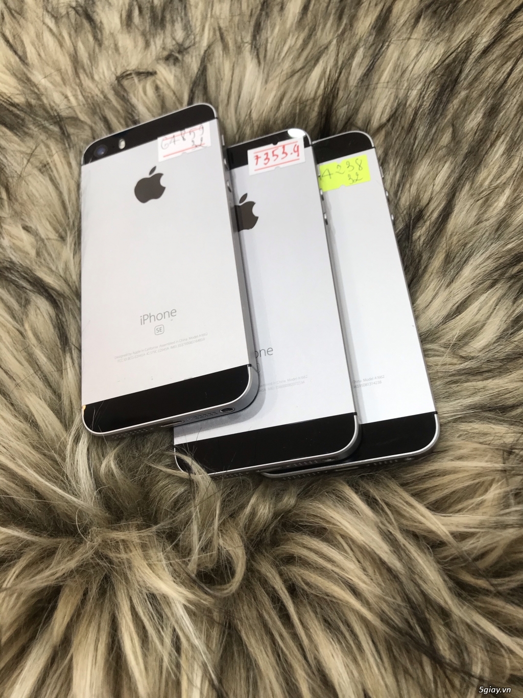 Iphone 5se 32gb пишет