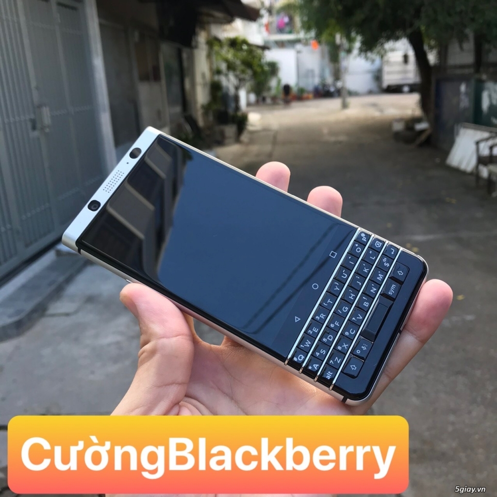 Blackberry keyone Quốc Tế Likenew 99% nguyen zin BH 6 tháng