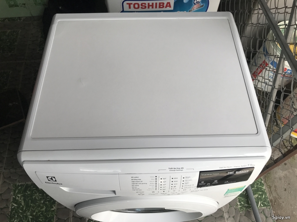 Máy giặt electrolux cửa ngang, giặt êm ái, bảo hành 3 tháng - 4
