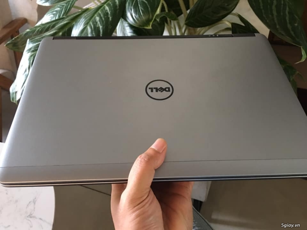 Laptop HP/Dell xách tay hàng Mỹ giá mềm