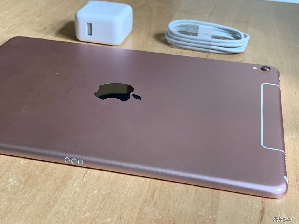 iPad Pro 9.7 inch 128gb wifi, màu hồng - 2
