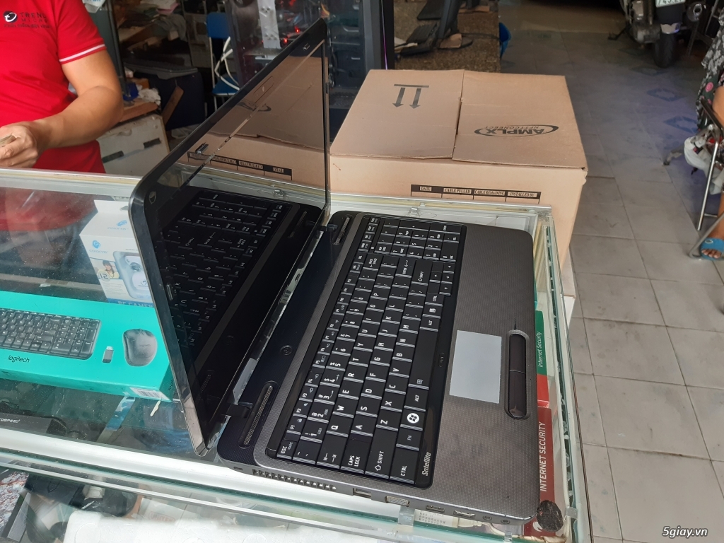 Bán Laptop Toshiba L755, Core i5 Ram 4G, ổ SSD, Card đồ họa NVIDIA 4GB - 2
