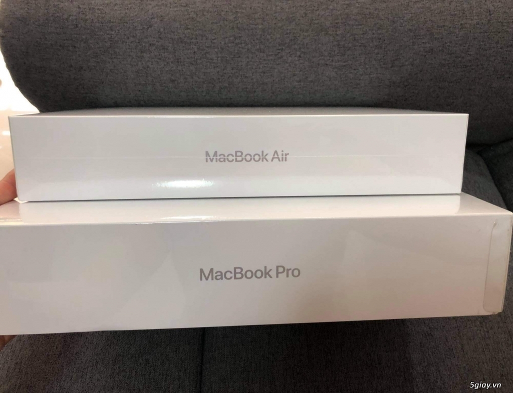 Macbook Air 2020 new seal chưa active - 1