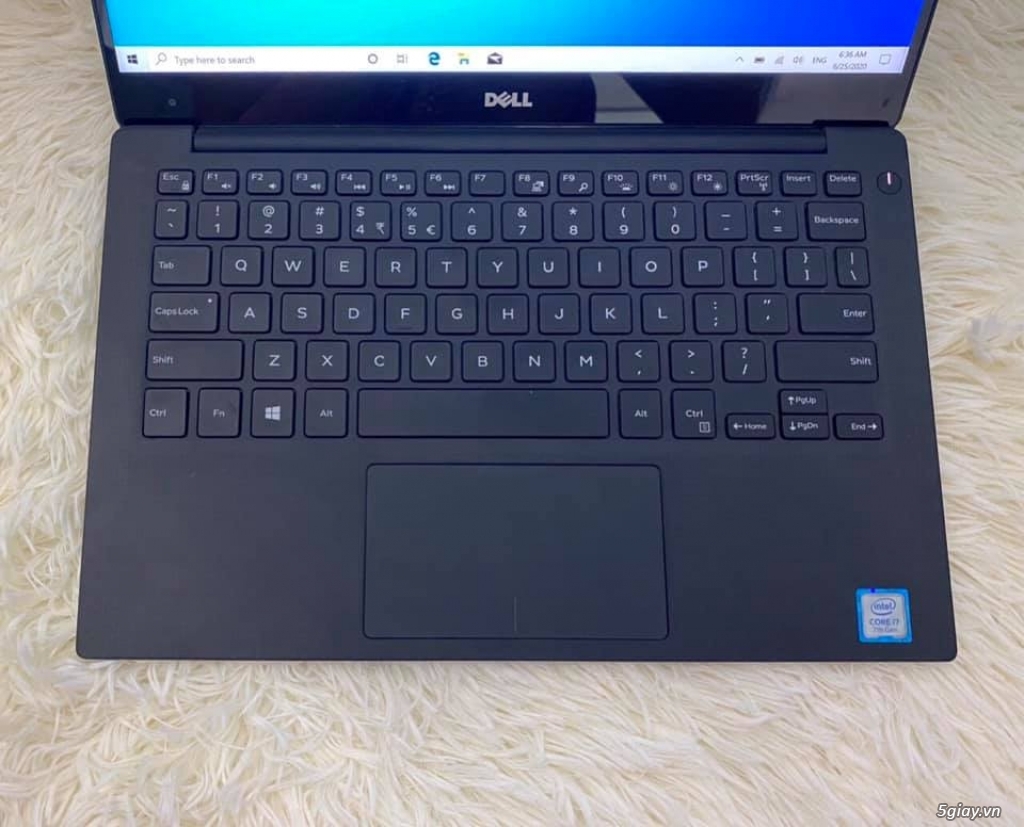 Laptop Dell XPS 13 9360 i7 Cảm Ứng Màn Hình 3K