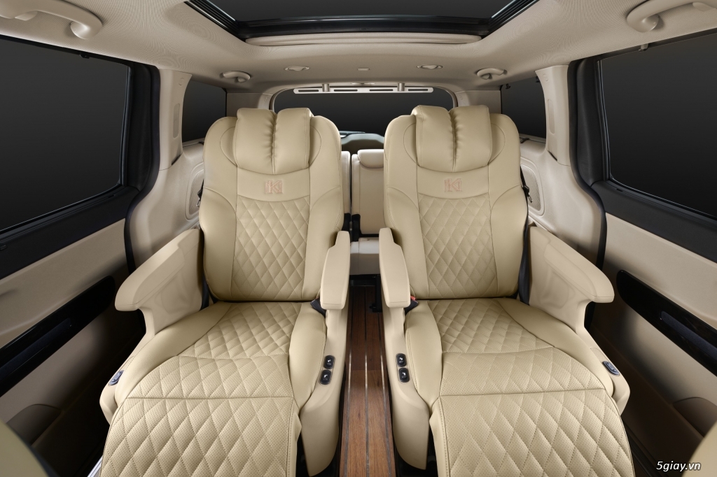 Sedona Limousine 4 chỗ và 7 chỗ cực VIP - 4