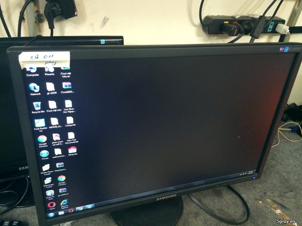 Bán LCD 19 inch model sync2243