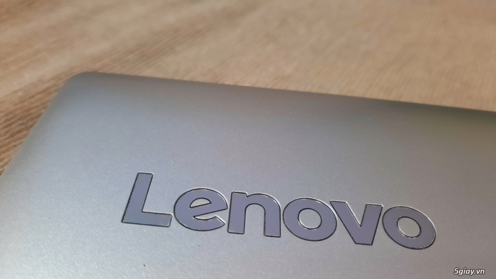 Lenovo i5 8250, 4G, ssd 128, vga 2G, full hd giá 7.3tr - 2