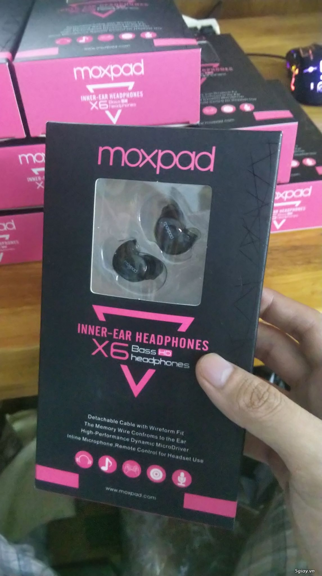 Tai nghe Moxpad X6 - Ngọt ngào và tình cảm - 2