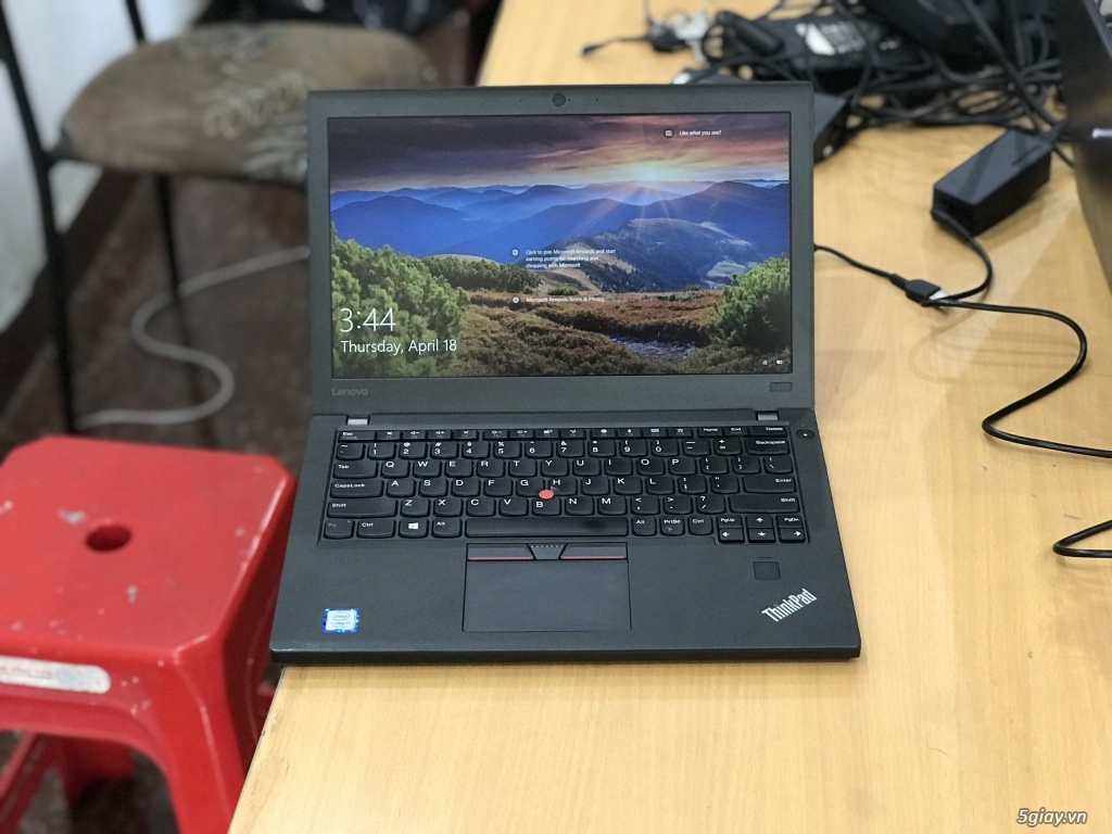 Laptop doanh nhân Thinkpad X270 siêu nhỏ siêu nhẹ - 2