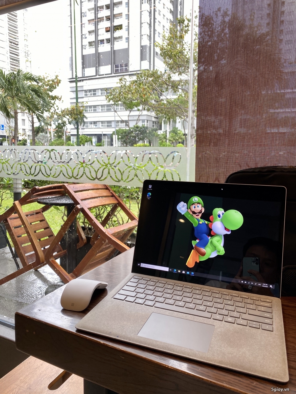 Laptop Surface and Macbook  99.99% kèm arc mouse gen 2 giá cực tốt ! - 3