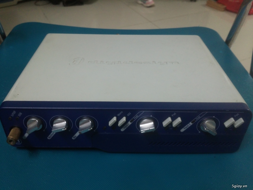 cần bán soundcard Digi Design Mbox 2