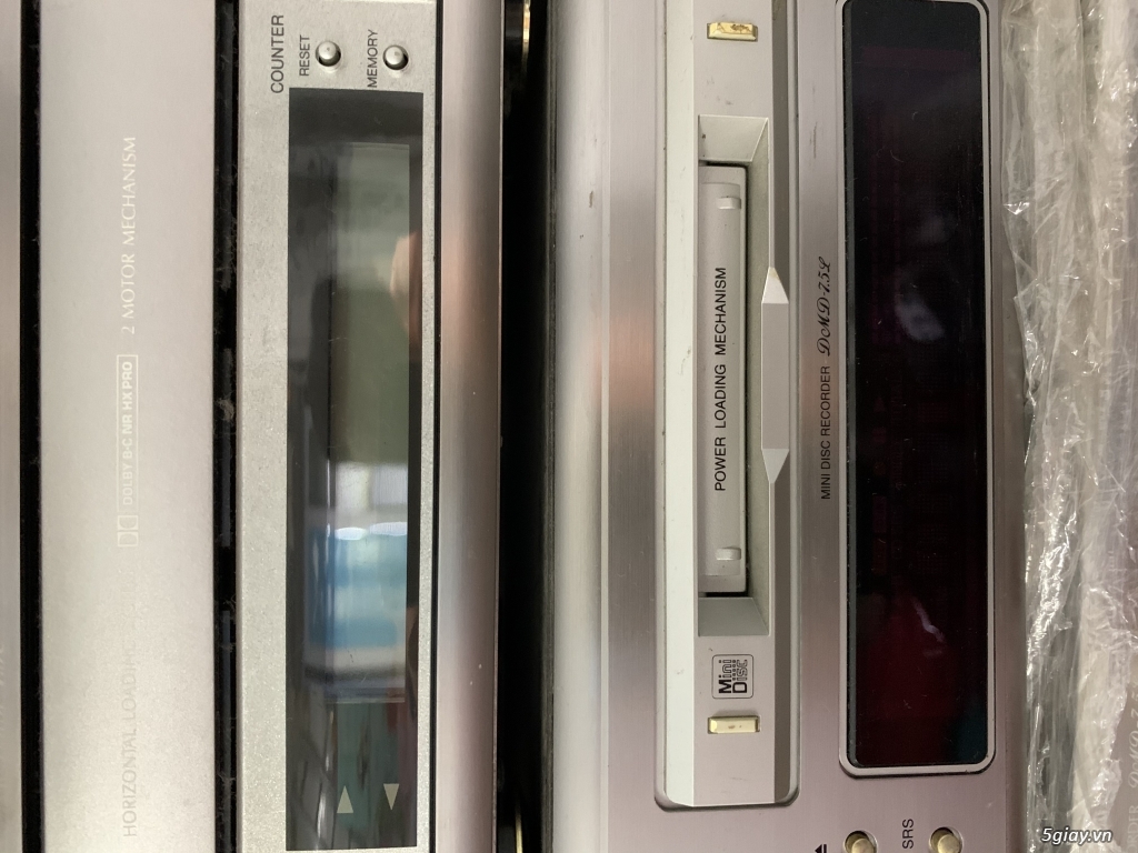 4 cái MD và Cassette deck mini Denon 7.5