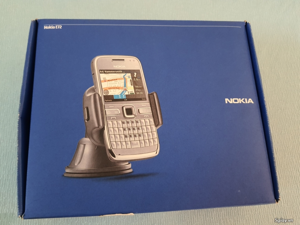 Cần bán Nokia E72 fullbox, mới 100%, hàng kịch độc, - 2
