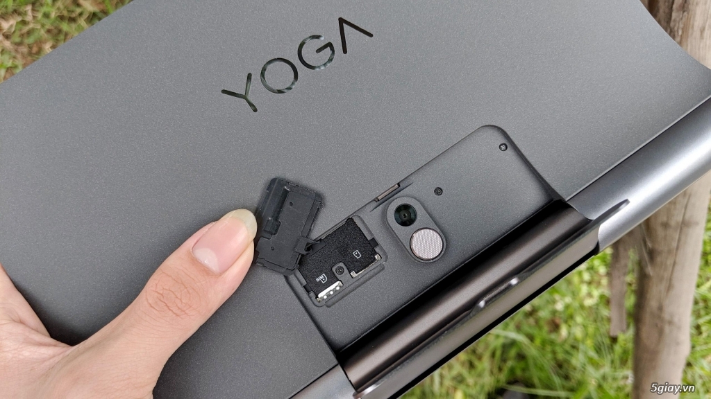 Máy tính bảng Lenovo Yoga Smart Tab 10.1 - Android 9 - Pin 7000 mAH - - 3
